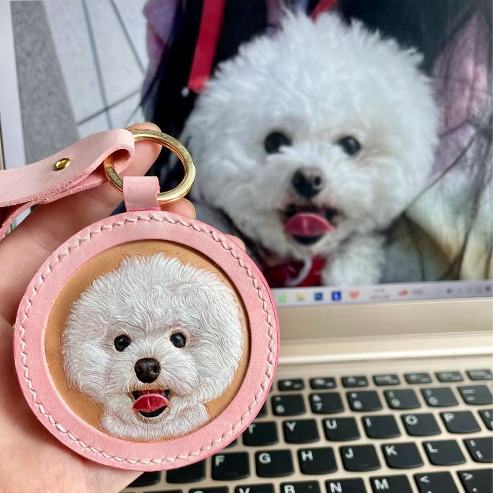 Handmade Leather Pet Portrait Keychain – Custom Dog or Cat Face Charm – A Meaningful Memorial Gift for Pet Lovers